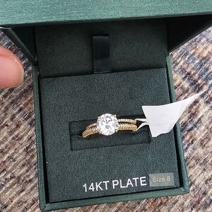 Elegant Gold and Silver Women's Ring Size 8 Nwt